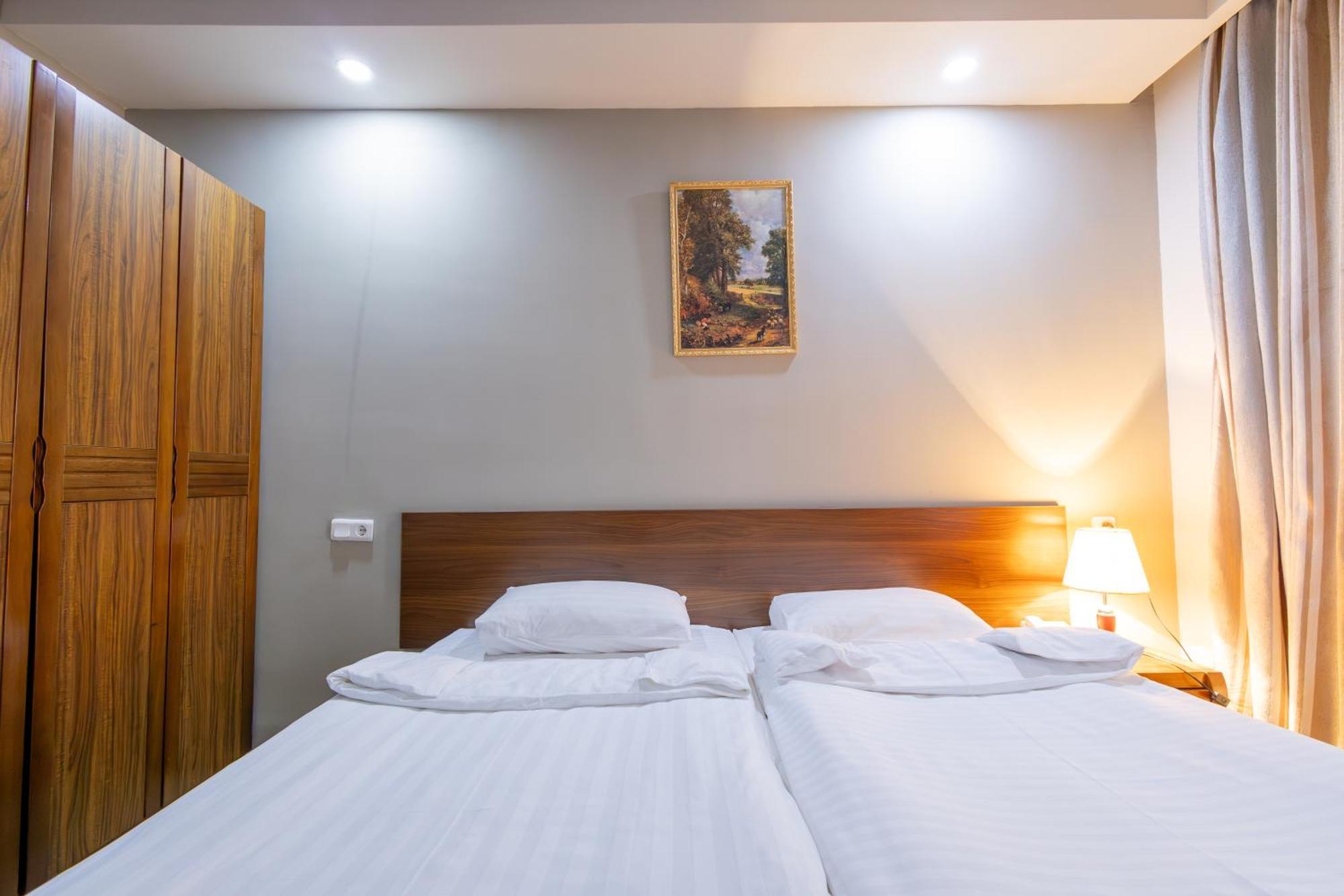 Gyumri Hotel Екстериор снимка