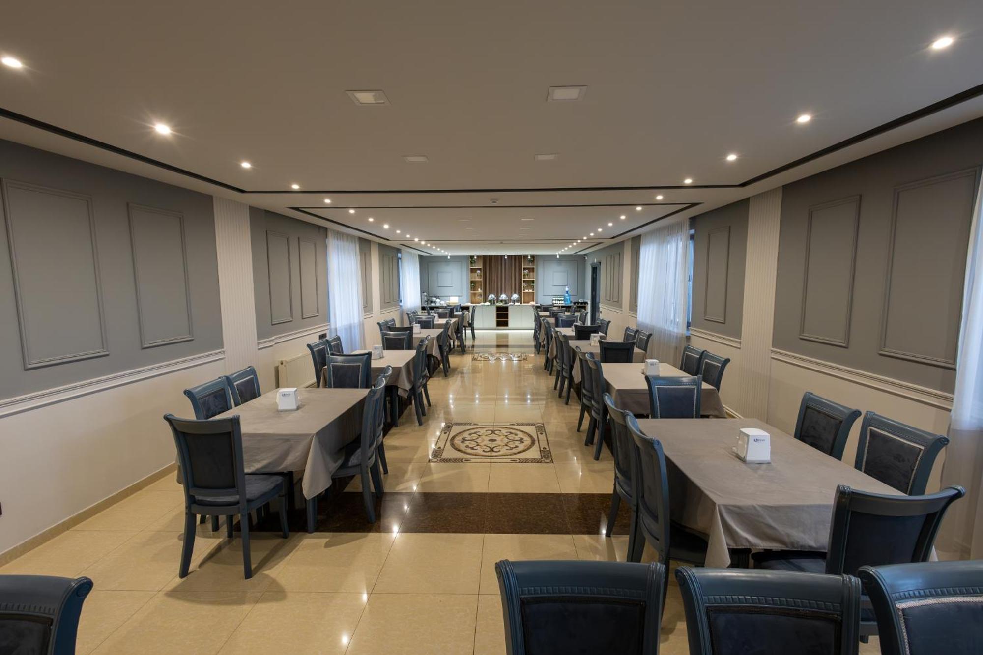 Gyumri Hotel Екстериор снимка