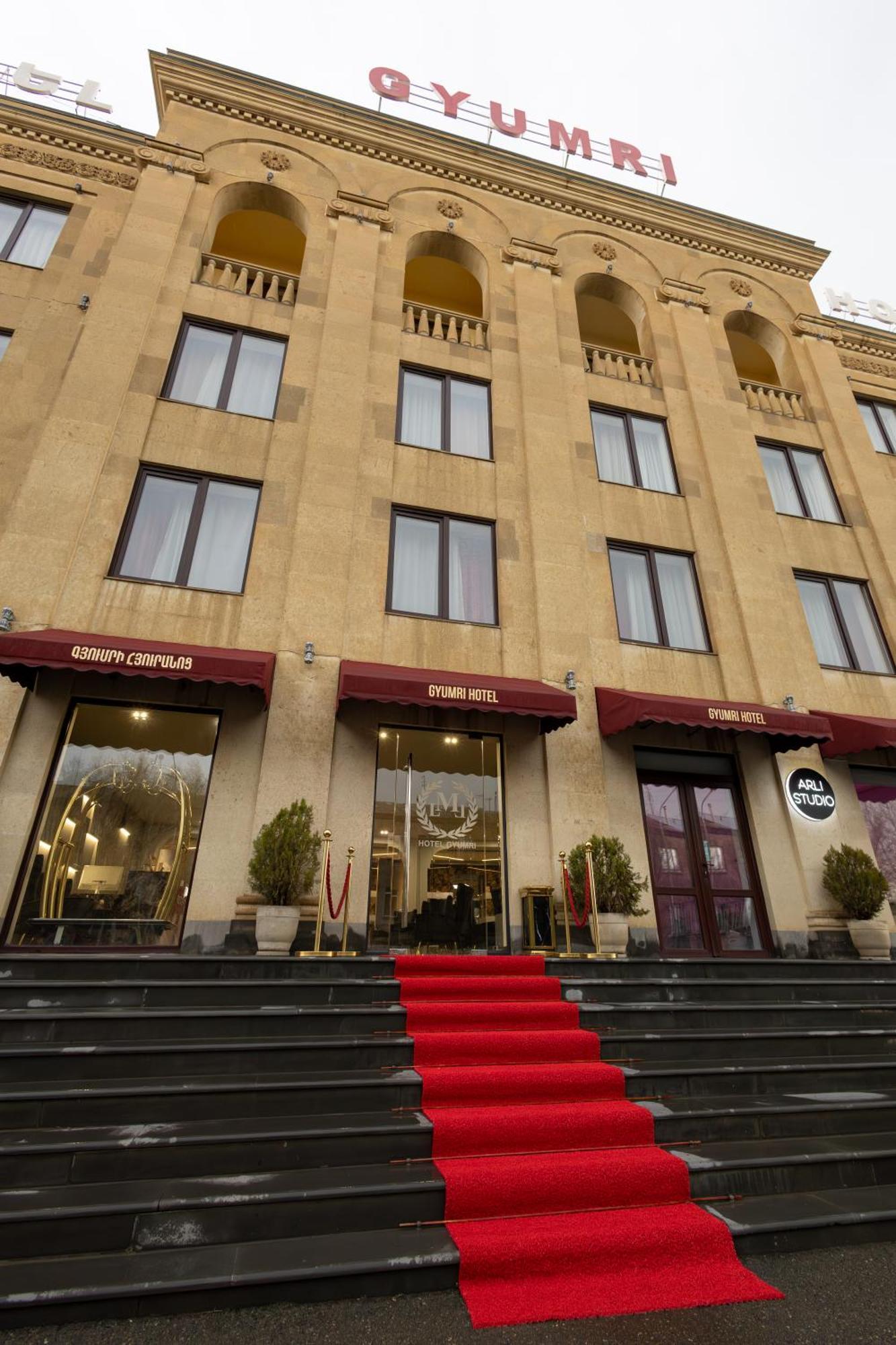 Gyumri Hotel Екстериор снимка