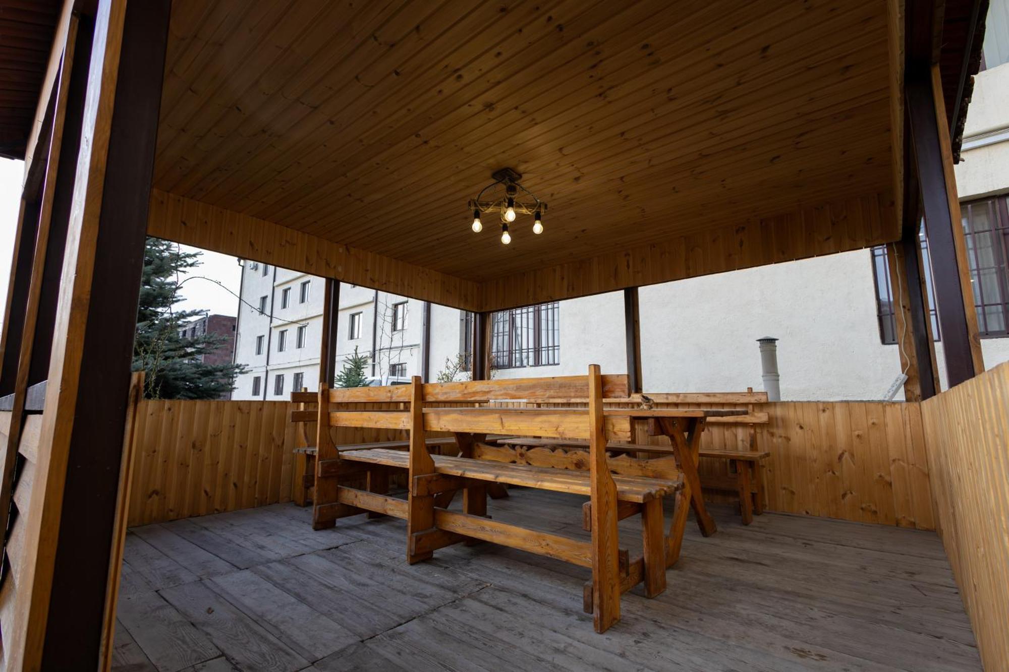Gyumri Hotel Екстериор снимка