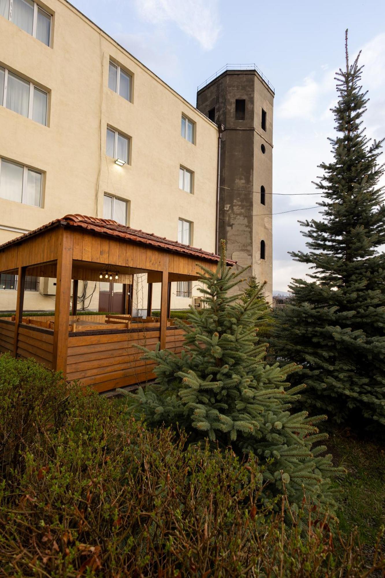 Gyumri Hotel Екстериор снимка
