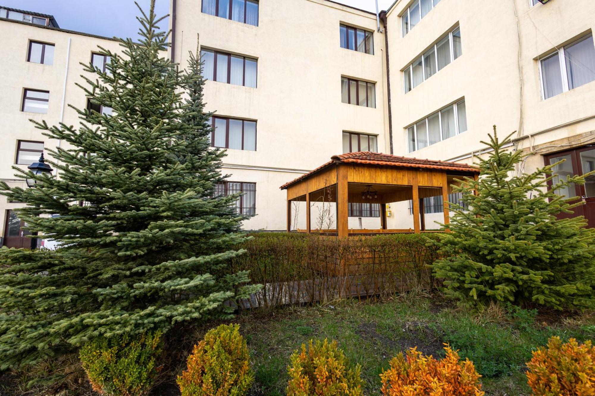 Gyumri Hotel Екстериор снимка