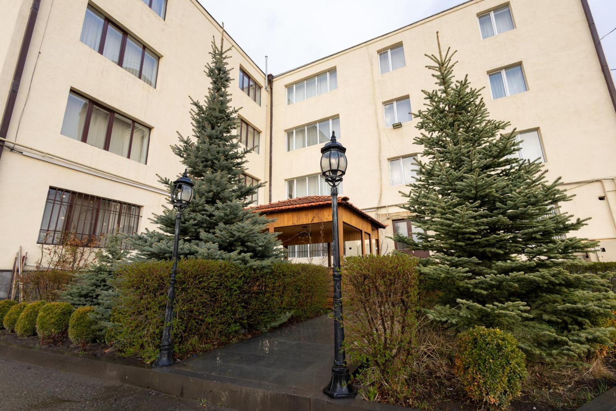 Gyumri Hotel Екстериор снимка