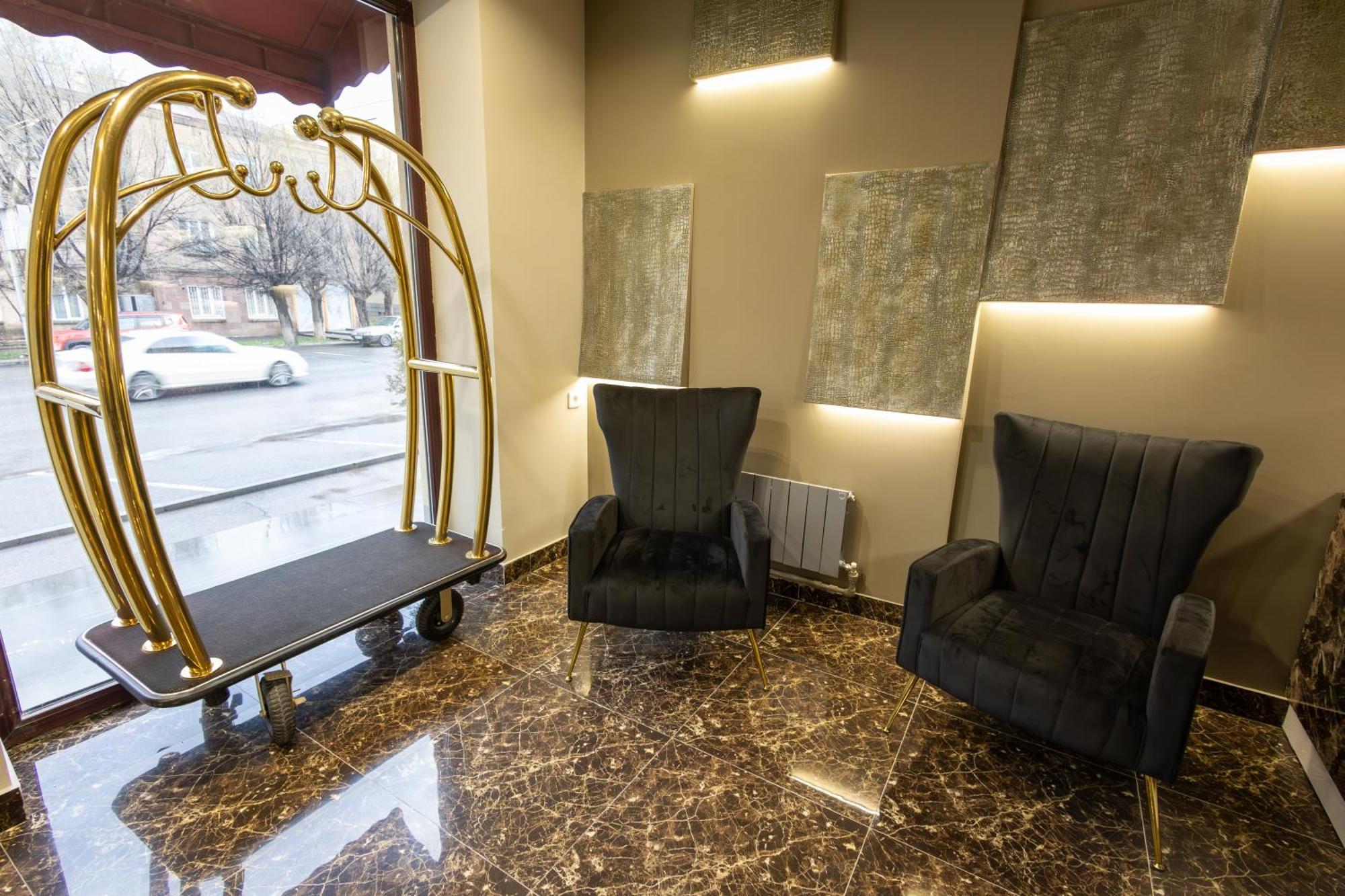 Gyumri Hotel Екстериор снимка