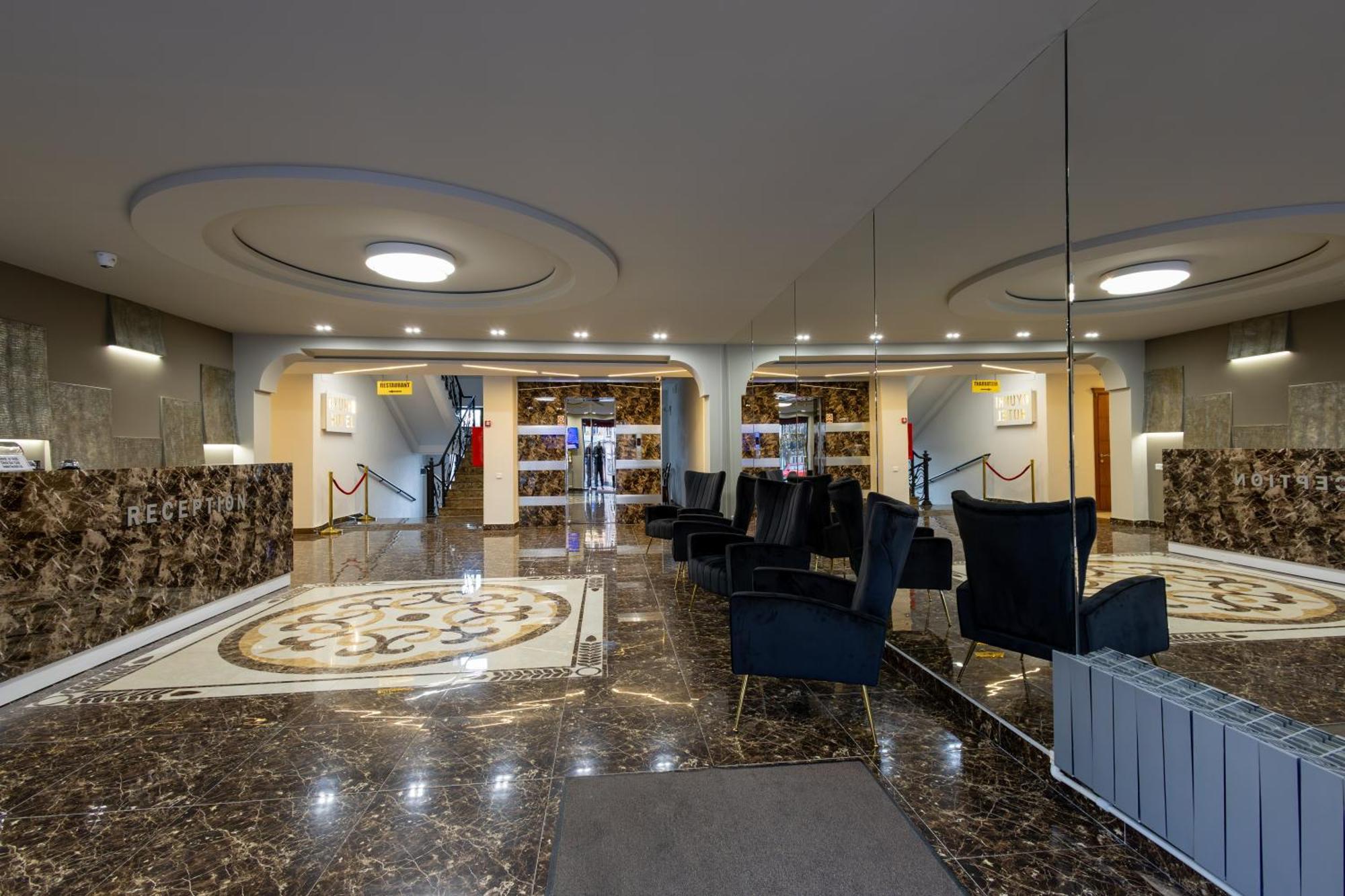Gyumri Hotel Екстериор снимка