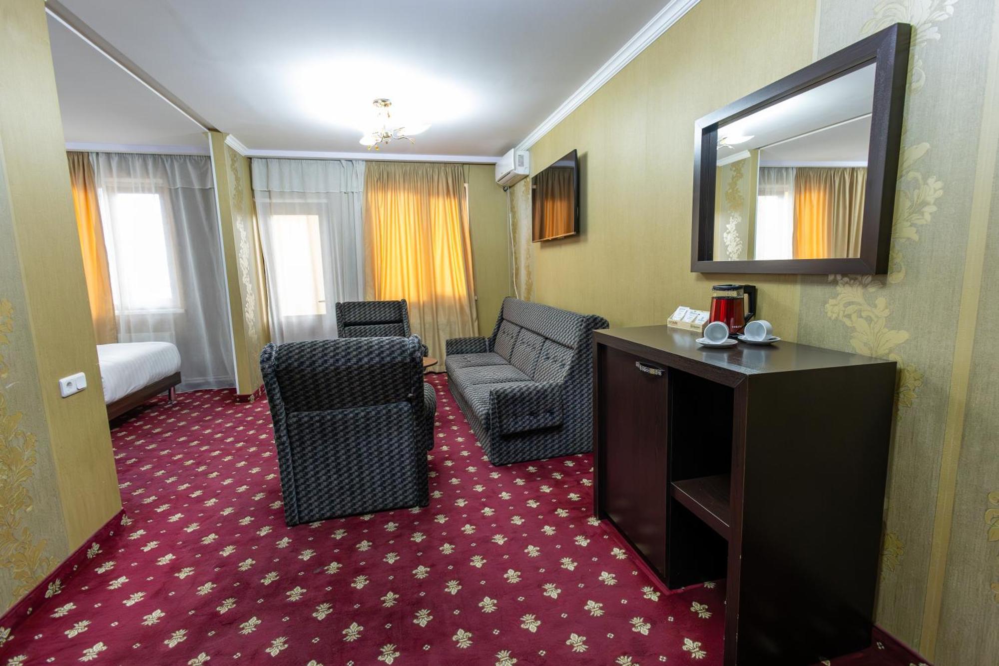Gyumri Hotel Екстериор снимка