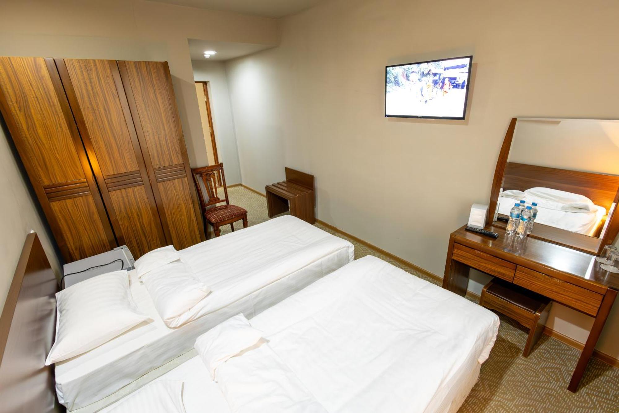 Gyumri Hotel Екстериор снимка