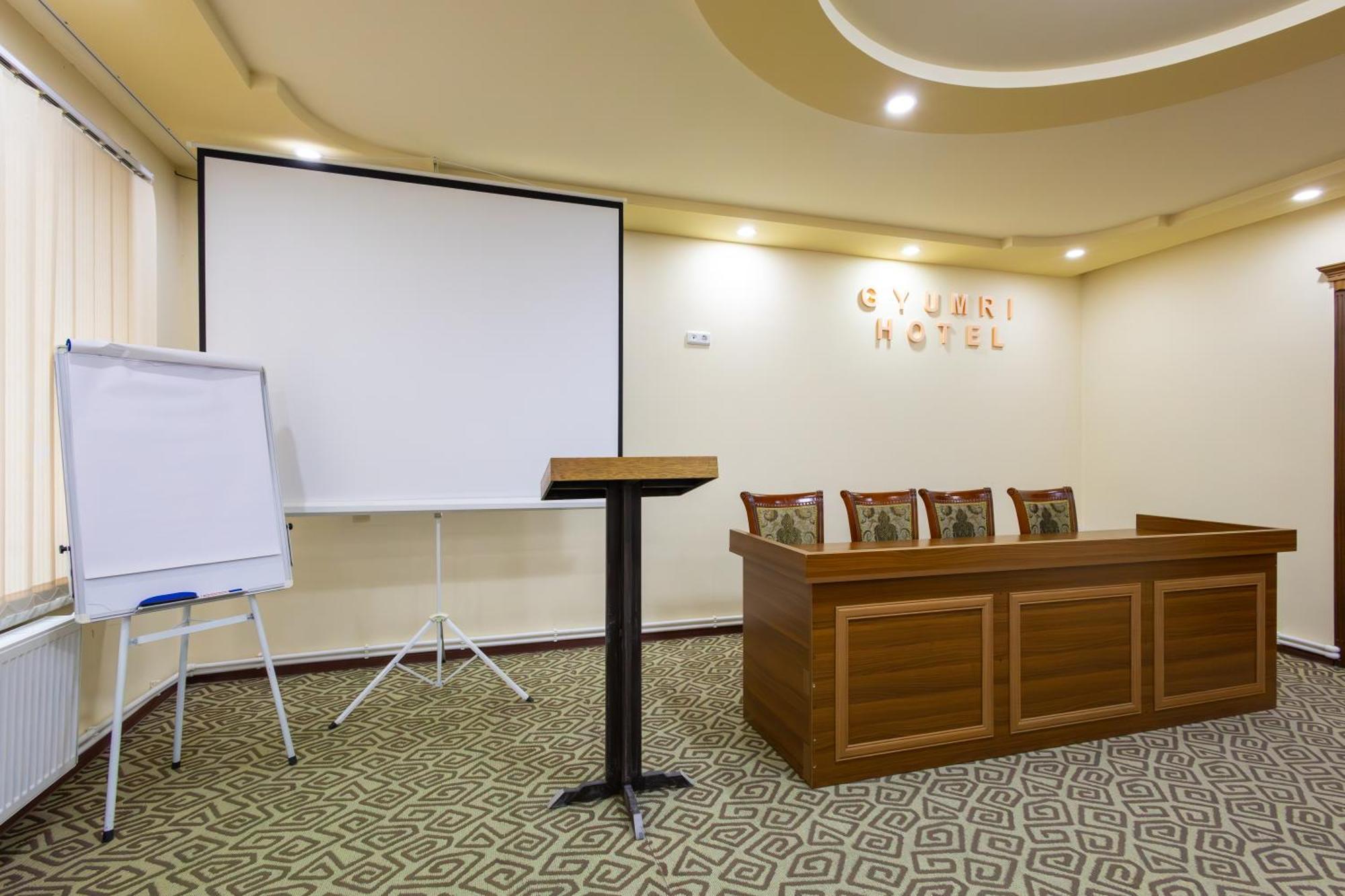 Gyumri Hotel Екстериор снимка